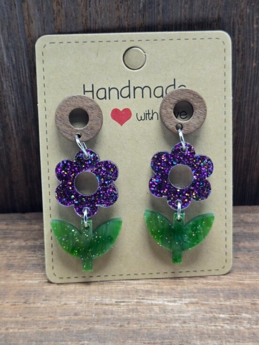 NWT Sparkle Purple Flower Earrings Pierced Silver Tone Floral Cottagecore Dangle